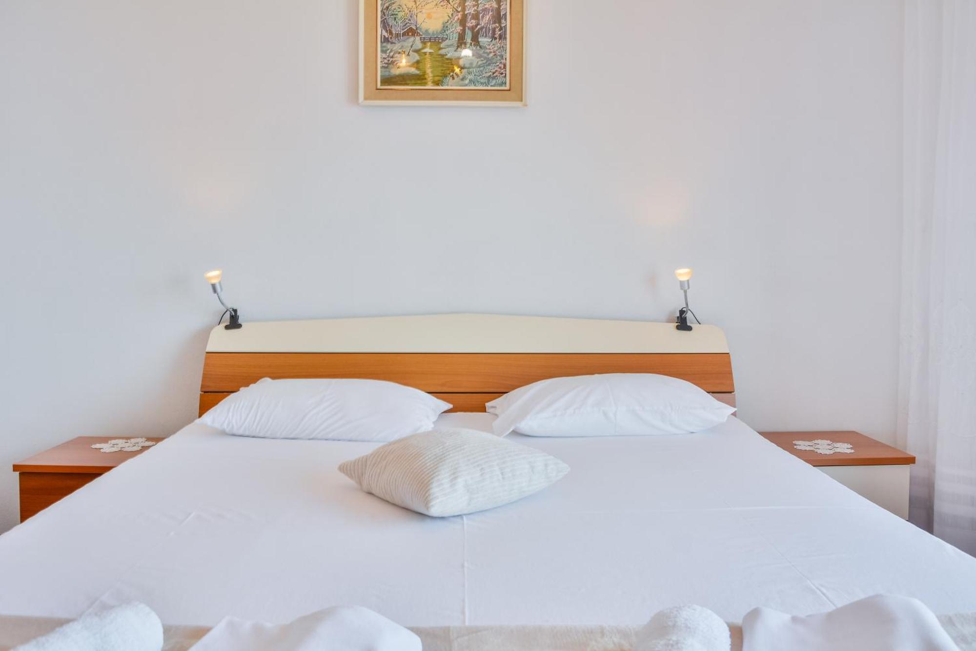 Apartment Luca Сень Екстер'єр фото