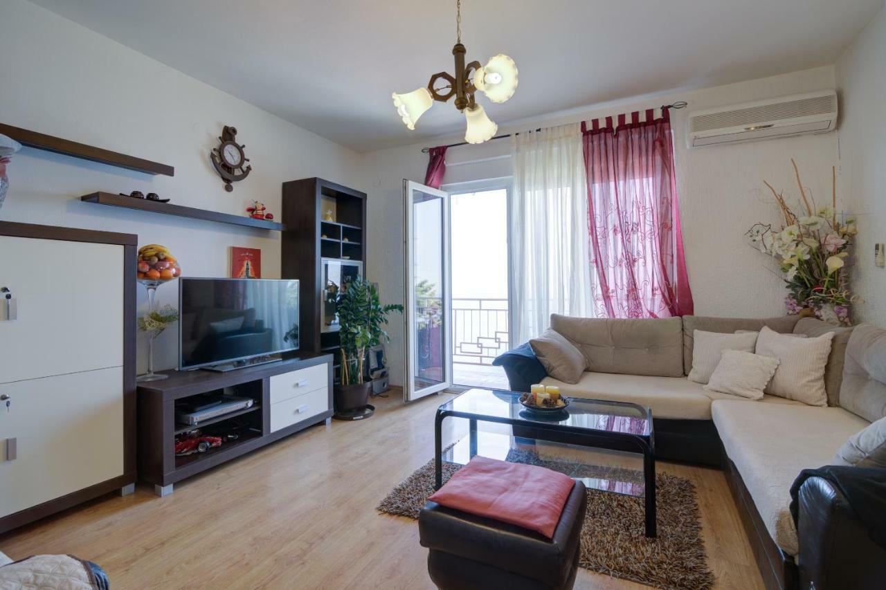 Apartment Luca Сень Екстер'єр фото
